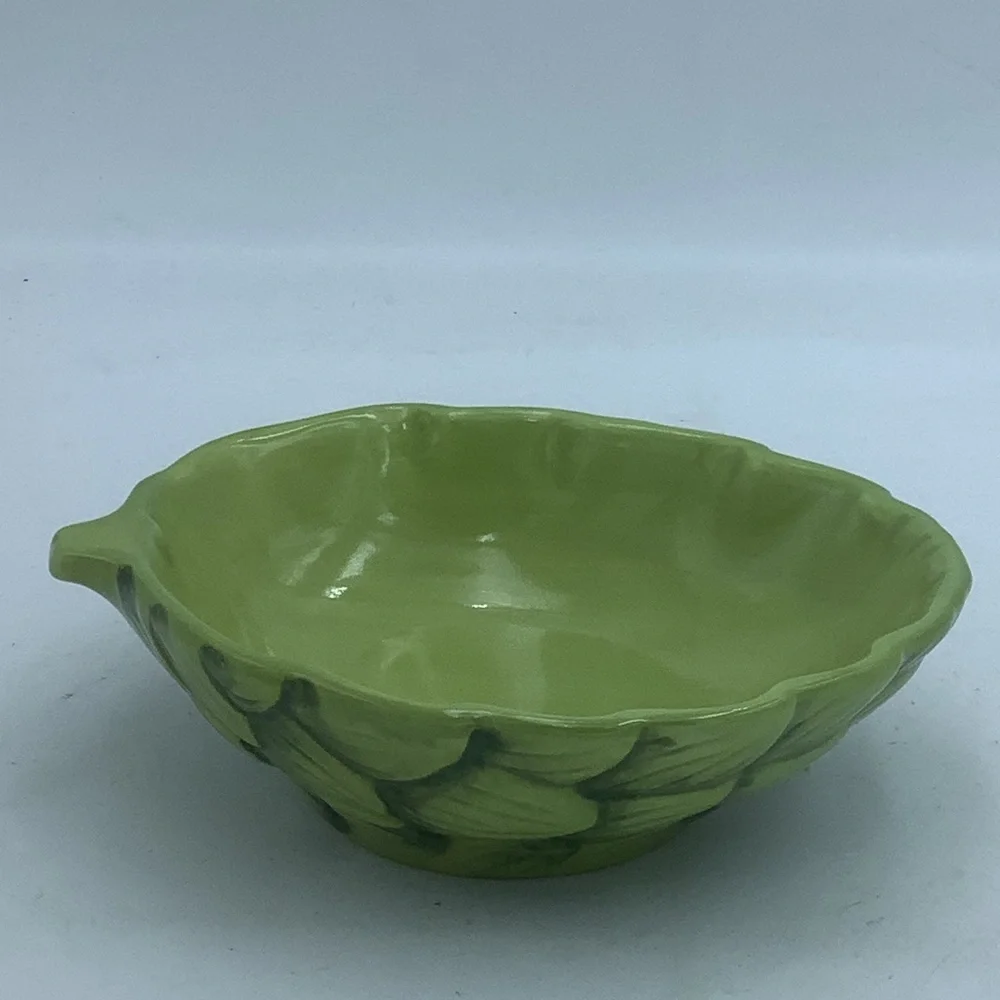 Pottery Barn Garden Pasta Artichoke Bowl
